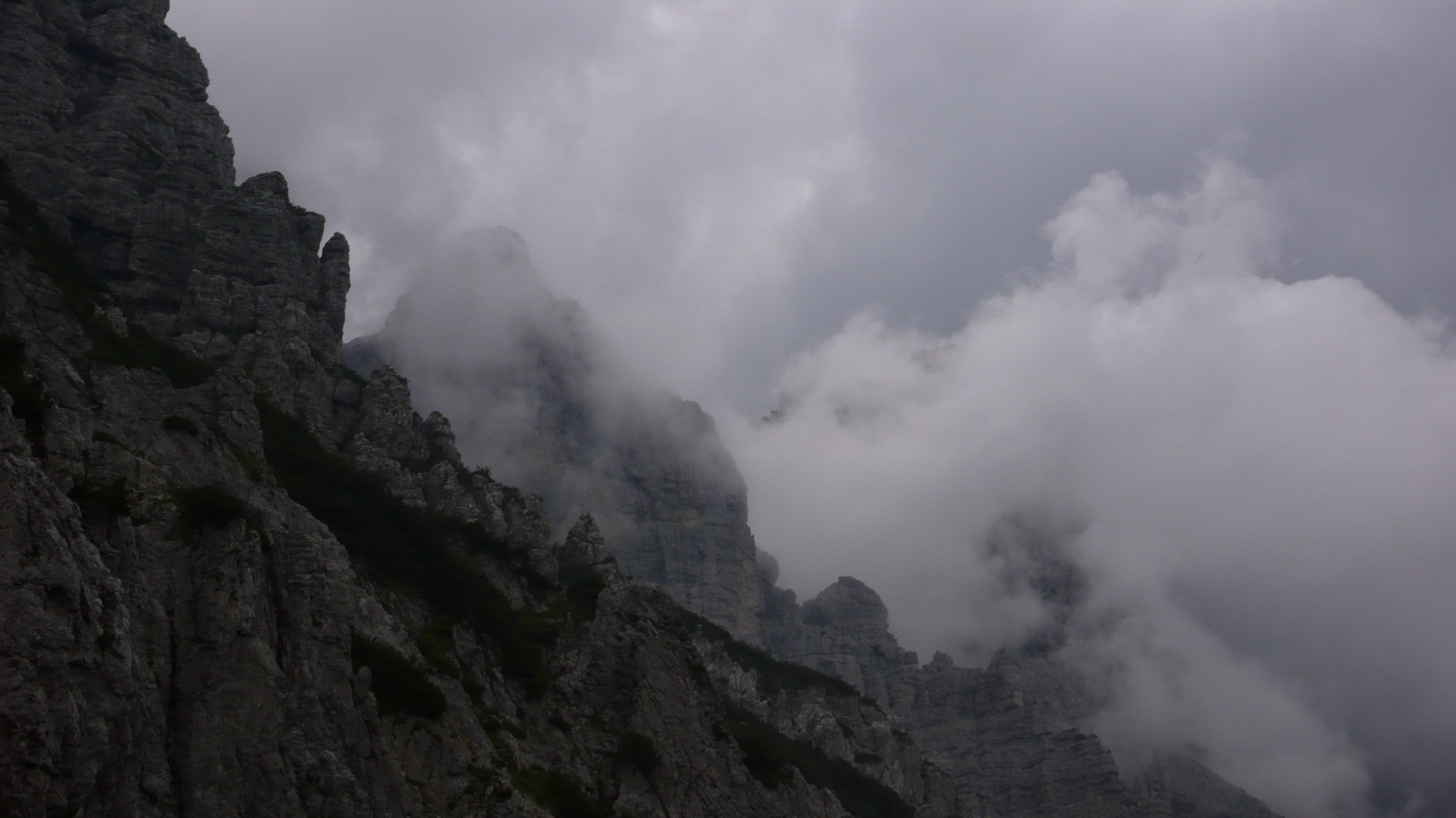 La val de Piero e Schiara nel parco delle dolomiti bellunesi